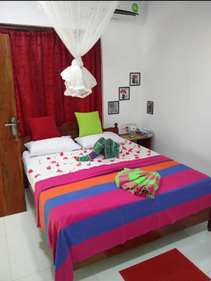 Sigiriya Village Home Stay ภายนอก รูปภาพ